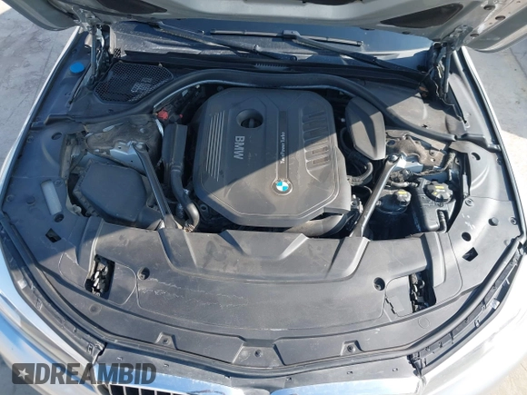 2016 BMW 7 Series 740i with VIN WBA7E2C5XGG739099, listed as a IAAI auction lot 41526038 with 123,900 mi miles. Bid and sale history available at carsss.com. Image 10.