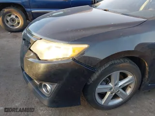 2014 Toyota Camry L with VIN 4T1BF1FK1EU473021, listed as a IAAI auction lot 41781634 with 234,171 mi miles. Bid and sale history available at carsss.com. Image 6.