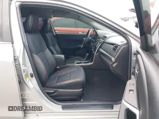2015 Toyota Camry XLE with VIN 4T1BF1FK0FU960051, listed as a IAAI auction lot 42125452 with 117,047 mi miles and . Bid and sale history available at DreamBid. Image 5.