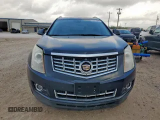 2016 Cadillac SRX Performance Collection with VIN 3GYFNCE32GS507625, listed as a Copart auction lot 61575625 with 47,427 mi miles and Salvage title. Bid and sale history available at DreamBid. Image 5.