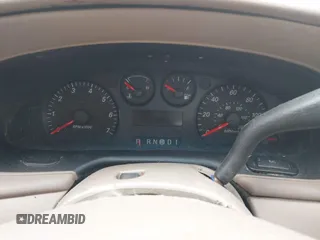 2005 Ford Taurus SE с VIN 1FAHP53285A177492, выставлен на аукционе IAAI как лот 42490543 с пробегом Не указан миль и . История ставок и продаж доступна на DreamBid. Изображение 7.