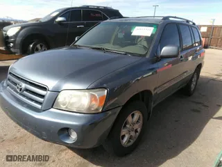 2007 Toyota Highlander with VIN JTEGD21A170162800, listed as a IAAI auction lot 41852334 with 161,631 mi miles. Bid and sale history available at carsss.com. Image 2.