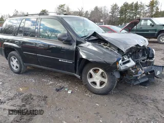 2003 Chevrolet TrailBlazer LS with VIN 1GNDT13S432388930, listed as a IAAI auction lot 41751302 with 162,651 mi miles. Bid and sale history available at carsss.com. Image 1.