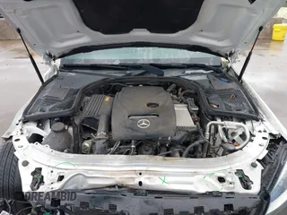 2018 Mercedes-Benz C 300 с VIN WDDWF4JB6JR373532, выставлен на аукционе IAAI как лот 42458931 с пробегом 83 804 миль миль и . История ставок и продаж доступна на DreamBid. Изображение 10.