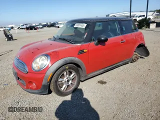 2011 MINI Hardtop with VIN WMWSU3C58BT183765, listed as a Copart auction lot 63061405 with 59,902 mi miles and Salvage title. Bid and sale history available at DreamBid. Image 1.