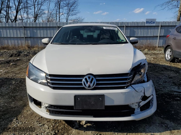 2013 Volkswagen Passat S with VIN 1VWAP7A33DC032489, listed as a Copart auction lot 50397525 with 118,665 mi miles and Salvage Title. Bid and sale history available at carsss.com. Image 5.