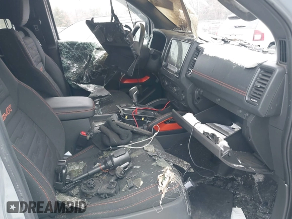 2024 Nissan Frontier Pro-4X с VIN 1N6ED1EK7RN603700, выставлен на аукционе IAAI как лот 41304169 с пробегом 16 миль миль и . История ставок и продаж доступна на DreamBid. Изображение 5.
