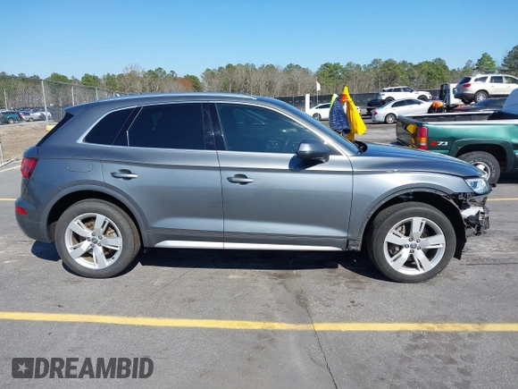 2018 Audi Q5 Premium Plus with VIN WA1BNAFY1J2245788, listed as a IAAI auction lot 41761858 with 76,571 mi miles. Bid and sale history available at carsss.com. Image 13.