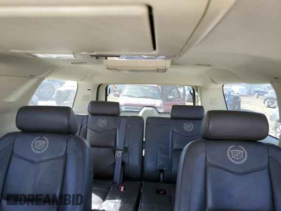 2009 Cadillac Escalade z VIN 1GYFK362X9R143541, wystawiony jako Copart lot #74832044 z przebiegiem 144 597 mil mil oraz Szkoda całkowita • Salvage title. Historia ofert i sprzedaży dostępna na DreamBid. Obrazek 10.