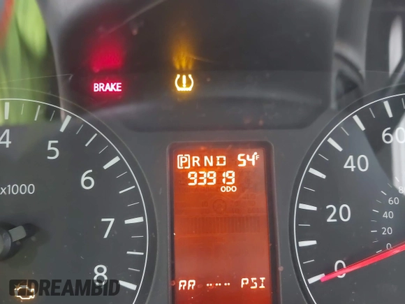2017 Nissan NV Cargo SV z VIN 1N6BF0LY1HN803470, wystawiony jako IAAI lot #41729980 z przebiegiem 93 919 mil mil oraz . Historia ofert i sprzedaży dostępna na DreamBid. Obrazek 7.