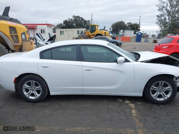 2017 Dodge Charger SE with VIN 2C3CDXBGXHH541346, listed as a IAAI auction lot 41778168 with 1 mi miles. Bid and sale history available at carsss.com. Image 13.