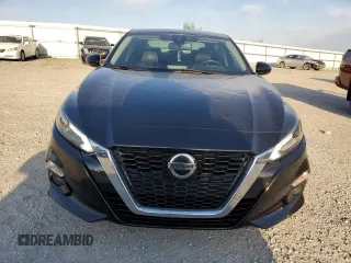 2019 Nissan Altima SV with VIN 1N4BL4DV4KC149872, listed as a Copart auction lot 52984685 with 66,272 mi miles and Salvage title. Bid and sale history available at DreamBid. Image 5.