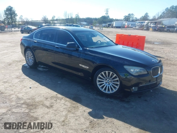 2011 BMW 7 Series 750Li xDrive with VIN WBAKC8C53BC433865, listed as a IAAI auction lot 41823357 with 122,476 mi miles. Bid and sale history available at carsss.com. Image 1.