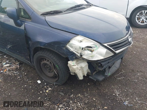 2010 Nissan Versa S with VIN 3N1BC1AP5AL403111, listed as a IAAI auction lot 42594484 with 152,453 mi miles and . Bid and sale history available at DreamBid. Image 18.