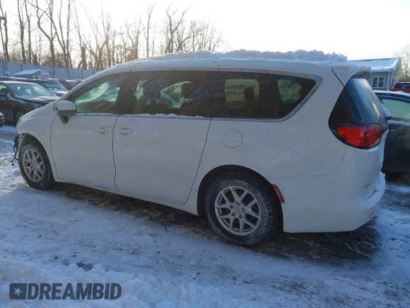 2020 Chrysler Voyager LX z VIN 2C4RC1CG7LR287442, wystawiony jako IAAI lot #41333170 z przebiegiem 30 355 mil mil oraz . Historia ofert i sprzedaży dostępna na DreamBid. Obrazek 15.