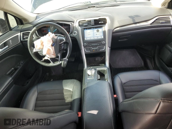 2017 Ford Fusion SE с VIN 3FA6P0HD5HR248243, выставлен на аукционе Copart как лот 53581725 с пробегом 61 613 миль миль и Списание • Salvage title. История ставок и продаж доступна на DreamBid. Изображение 8.