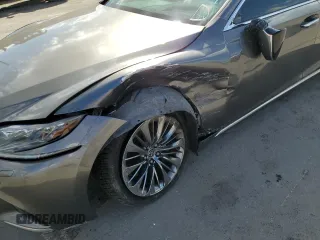 2018 Lexus LS z VIN JTHBYLFF8J5001902, wystawiony jako Copart lot #66069122 z przebiegiem 88 240 mil mil oraz . Historia ofert i sprzedaży dostępna na DreamBid. Obrazek 9.