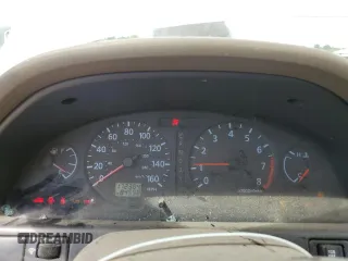 2001 Nissan Maxima SE 20th Anniversary. z VIN JN1CA31A51T310134, wystawiony jako Copart lot #66530384 z przebiegiem 172 384 mil mil oraz Szkoda całkowita • Salvage title. Historia ofert i sprzedaży dostępna na DreamBid. Obrazek 9.