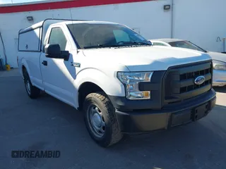 2016 Ford F-150 XL with VIN 1FTMF1C82GKE78877, listed as a IAAI auction lot 41767672 with 226,424 mi miles. Bid and sale history available at carsss.com. Image 1.