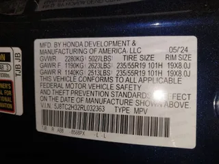 2024 Acura RDX with VIN 5J8TC2H32RL032363, listed as a IAAI auction lot 41404547 with 5,028 mi miles. Bid and sale history available at carsss.com. Image 9.