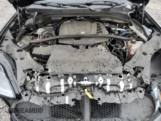 2023 Maserati Grecale Modena z VIN ZN682AVM7P7422409, wystawiony jako Copart lot #52104635 z przebiegiem 48 888 mil mil oraz Szkody całkowita. Historia ofert i sprzedaży dostępna na DreamBid. Obrazek 12.
