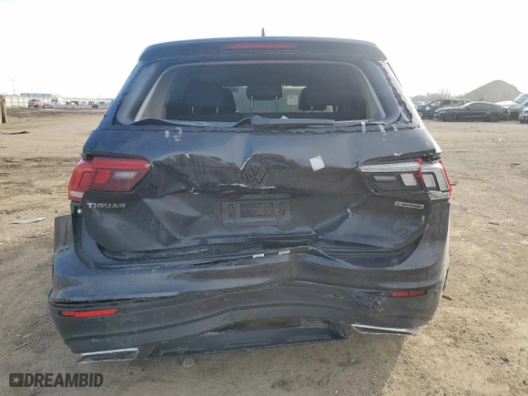 2021 Volkswagen Tiguan S with VIN 3VV0B7AXXMM098764, listed as a Copart auction lot 43116995 with 52,239 mi miles and Salvage Title. Bid and sale history available at carsss.com. Image 6.