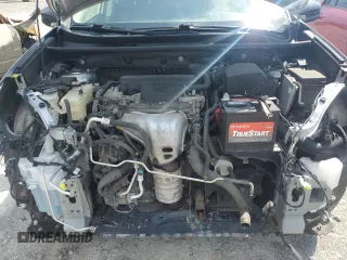 2018 Toyota RAV4 LE with VIN JTMBFREV3JJ236153, listed as a Copart auction lot 62642325 with 70,261 mi miles and Salvage title. Bid and sale history available at DreamBid. Image 12.
