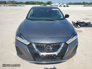 2019 Nissan Maxima SR with VIN 1N4AA6AV0KC364778, listed as a Copart auction lot 62400964 with 81,869 mi miles and Salvage Title. Bid and sale history available at carsss.com. Image 5.