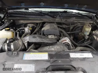 2000 Chevrolet Silverado 1500 LS with VIN 2GCEC19T3Y1333843, listed as a IAAI auction lot 41721344 with 1 mi miles. Bid and sale history available at carsss.com. Image 10.