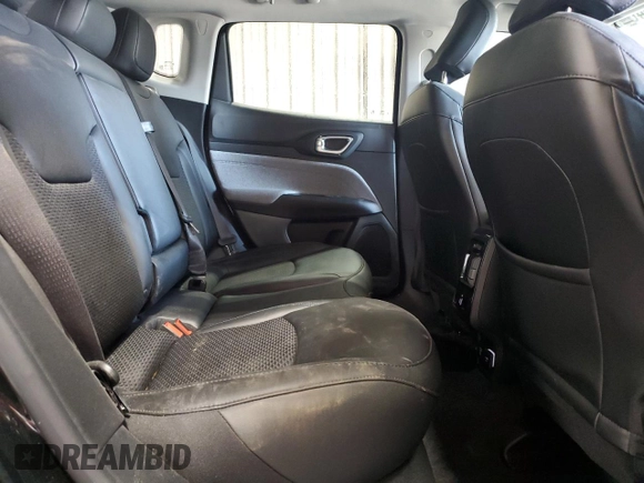 2022 Jeep Compass Latitude with VIN 3C4NJDBBXNT181028, listed as a Copart auction lot 53794695 with 16,712 mi miles and Salvage title. Bid and sale history available at DreamBid. Image 11.