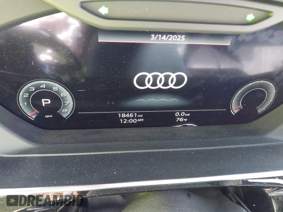 2022 Audi S8 with VIN WAULSAF83NN001905, listed as a IAAI auction lot 41813861 with 18,461 mi miles and . Bid and sale history available at DreamBid. Image 7.