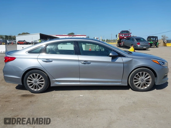 2015 Hyundai Sonata Limited with VIN 5NPE34AF1FH100238, listed as a IAAI auction lot 42001490 with 96,382 mi miles and . Bid and sale history available at carsss.com. Image 13.