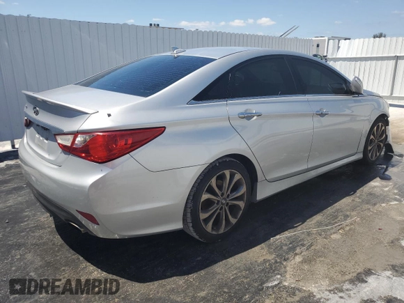 2014 Hyundai Sonata SE with VIN 5NPEC4AC5EH904529, listed as a Copart auction lot 51991785 with 148,988 mi miles and Clean Title. Bid and sale history available at DreamBid. Image 3.