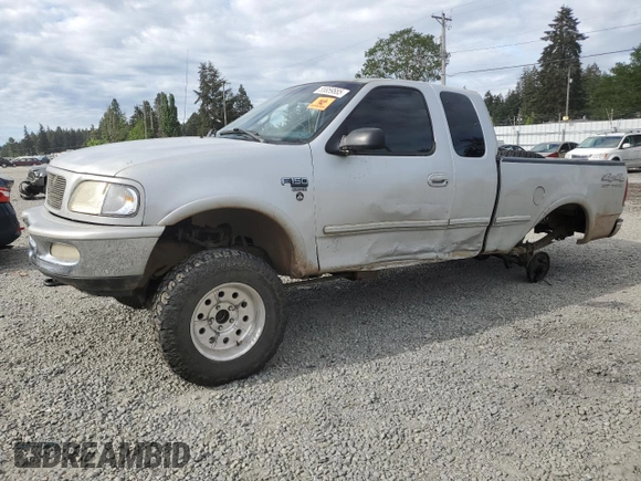 1998 Ford F-150 с VIN 1FTZX18W9WKB78181, выставлен на аукционе Copart как лот 55859885 с пробегом 251 664 миль миль и Списание • Salvage title. История ставок и продаж доступна на DreamBid. Изображение 1.