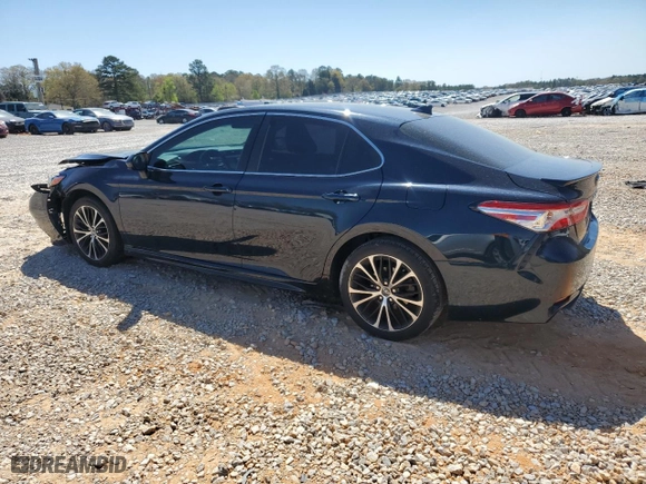 2020 Toyota Camry SE with VIN 4T1G11AK6LU906647, listed as a Copart auction lot 49970695 with 54,853 mi miles and Salvage Title. Bid and sale history available at carsss.com. Image 2.