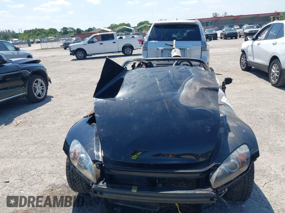 2005 Honda S2000 z VIN JHMAP21405S006517, wystawiony jako IAAI lot #42071234 z przebiegiem Nie podano mil oraz . Historia ofert i sprzedaży dostępna na DreamBid. Obrazek 6.