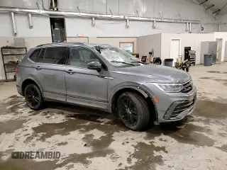 2022 Volkswagen Tiguan SE R-Line Black with VIN 3VV8B7AX3NM095130, listed as a Copart auction lot 88801635 with 49,465 mi miles and Salvage Title. Bid and sale history available at DreamBid. Image 11.