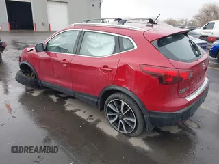 2017 Nissan Rogue SL z VIN JN1BJ1CR8HW104723, wystawiony jako IAAI lot #41535387 z przebiegiem 79 120 mil mil oraz . Historia ofert i sprzedaży dostępna na DreamBid. Obrazek 3.