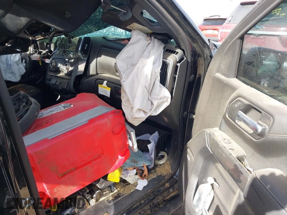 2021 GMC Sierra 1500 AT4 with VIN 3GTU9EET5MG179368, listed as a IAAI auction lot 41206653 with 1 mi miles. Bid and sale history available at carsss.com. Image 5.
