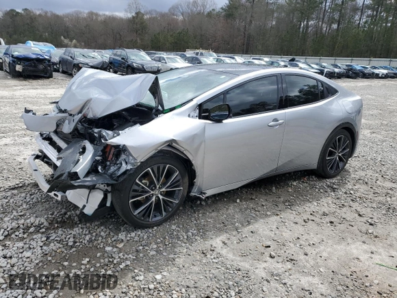2024 Toyota Prius LE with VIN JTDACAAUXR3022909, listed as a Copart auction lot 46940415 with 0 mi miles and Salvage Title. Bid and sale history available at carsss.com. Image 1.