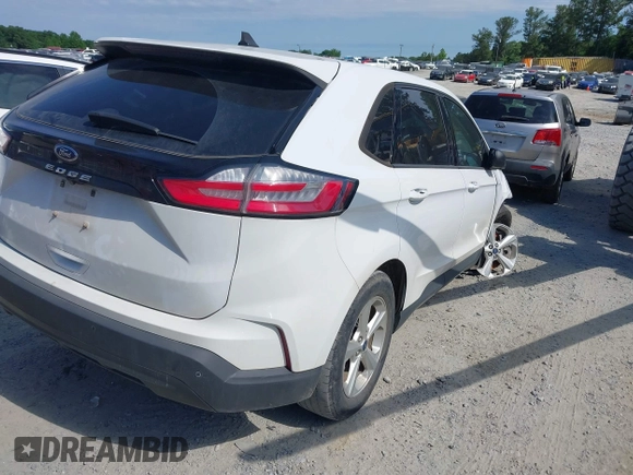2021 Ford Edge SE with VIN 2FMPK3G99MBA55951, listed as a IAAI auction lot 42313429 with 45,152 mi miles and . Bid and sale history available at DreamBid. Image 4.
