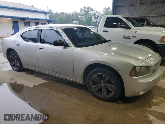 2008 Dodge Charger z VIN 2B3KA43R28H278186, wystawiony jako Copart lot #54450995 z przebiegiem 255 044 mil mil oraz Szkoda całkowita • Salvage title. Historia ofert i sprzedaży dostępna na DreamBid. Obrazek 4.