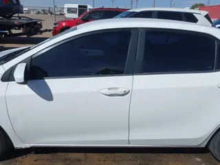 2018 Toyota Corolla L с VIN 5YFBURHE2JP779944, выставлен на аукционе IAAI как лот 41784600 с пробегом 109 379 миль миль и . История ставок и продаж доступна на DreamBid. Изображение 14.