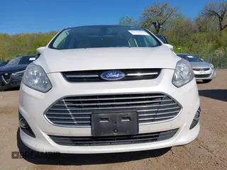 2013 Ford C-Max SEL with VIN 1FADP5BUXDL529427, listed as a IAAI auction lot 42200425 with 91,208 mi miles and . Bid and sale history available at DreamBid. Image 6.