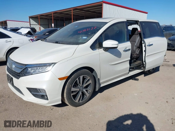 2018 Honda Odyssey Elite with VIN 5FNRL6H94JB065862, listed as a IAAI auction lot 41382127 with 101,774 mi miles and . Bid and sale history available at DreamBid. Image 17.