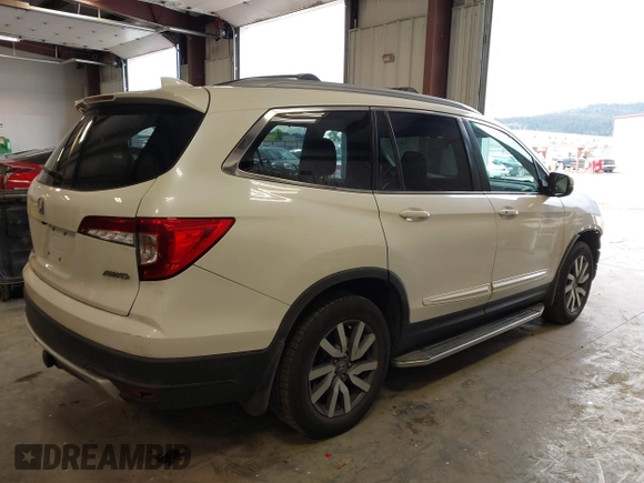 2019 Honda Pilot EX-L with VIN 5FNYF6H54KB043295, listed as a IAAI auction lot 42298547 with 235,343 mi miles and . Bid and sale history available at DreamBid. Image 4.