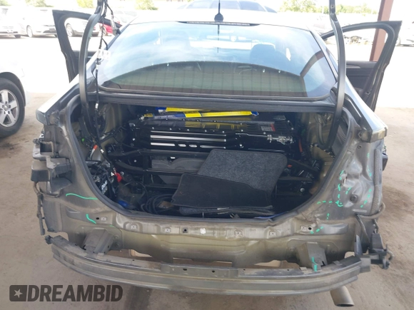 2016 Ford Fusion Titanium with VIN 3FA6P0SU9GR134575, listed as a IAAI auction lot 42338427 with 123,765 mi miles and . Bid and sale history available at DreamBid. Image 6.