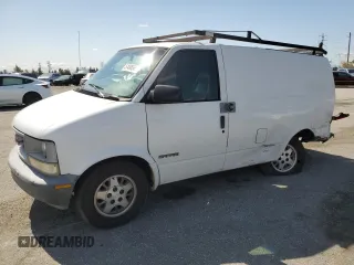 1999 GMC Safari Cargo with VIN 1GTDM19W8XB505799, listed as a Copart auction lot 51498565 with 228,275 mi miles and Salvage Title. Bid and sale history available at carsss.com. Image 1.