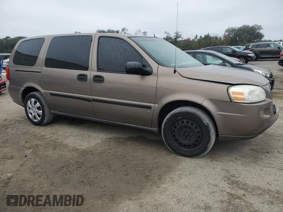 2006 Chevrolet Uplander LS Fleet with VIN 1GNDV23L46D229035, listed as a Copart auction lot 86313034 with 195,005 mi miles and Salvage Title. Bid and sale history available at carsss.com. Image 4.