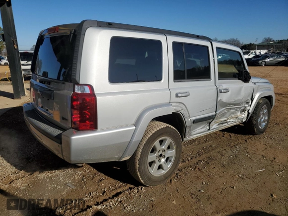 2007 Jeep Commander Sport with VIN 1J8HH48PX7C673254, listed as a Copart auction lot 88316325 with 107,899 mi miles and Salvage Title. Bid and sale history available at carsss.com. Image 3.